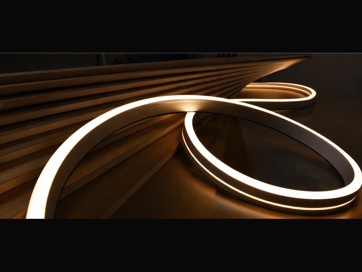 Stair edge and corridor wayfinding